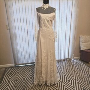 Floranna Ivory Wedding dress 46/10 NWT